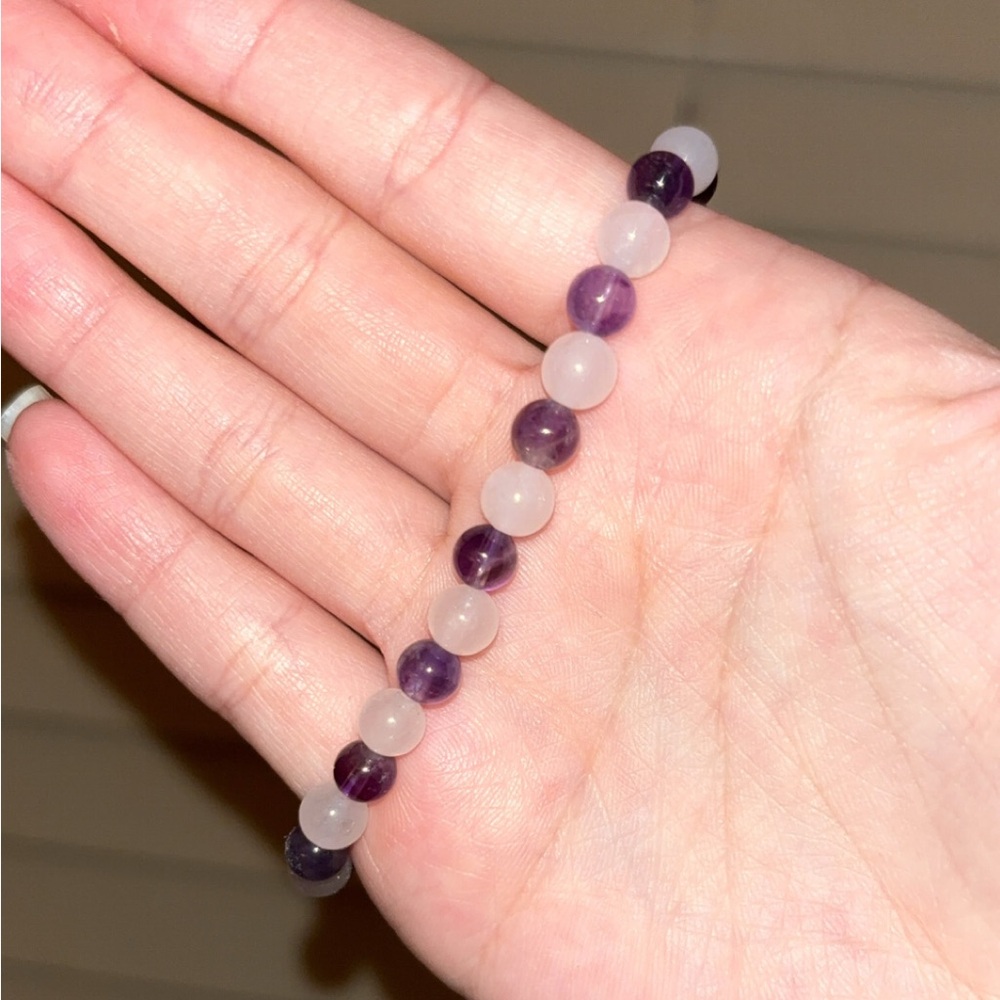 6mm Handmade Amethyst and Rose Quartz Crystal bracelet🩷💜